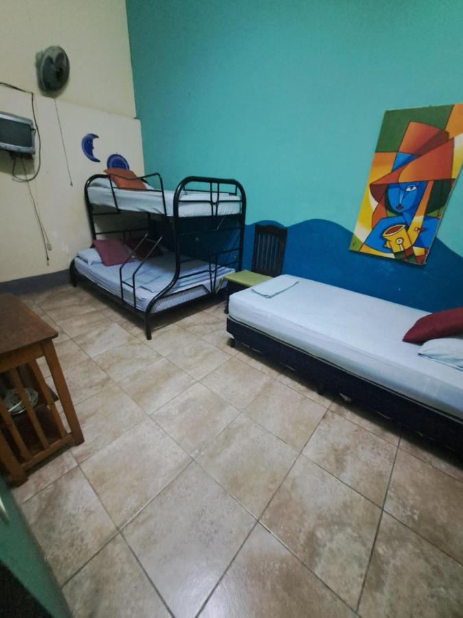 Hostal Mochilas Granada Pokój zdjęcie